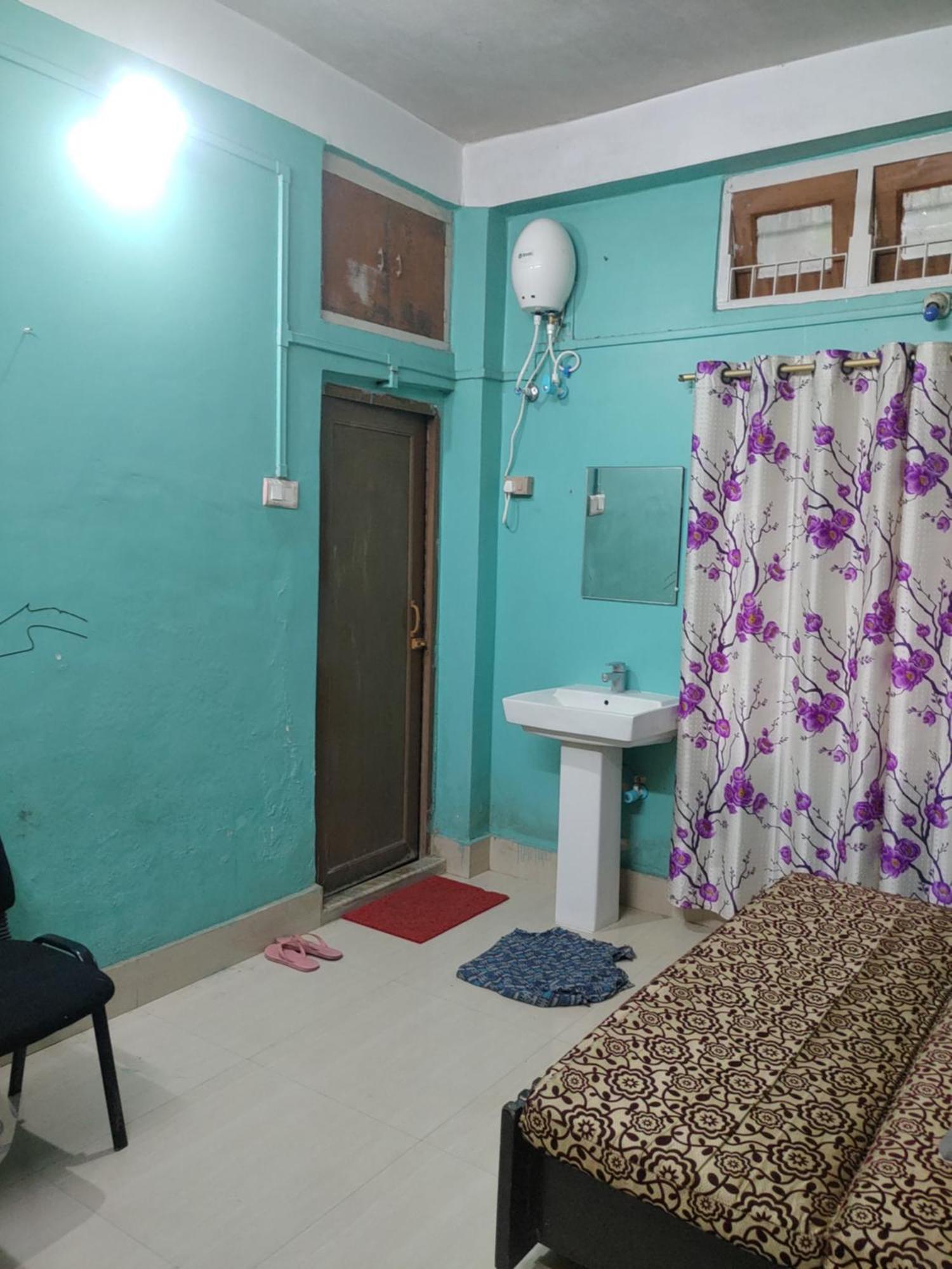 Comfort Inn Kamakhya Jn Guwahati Rum bild